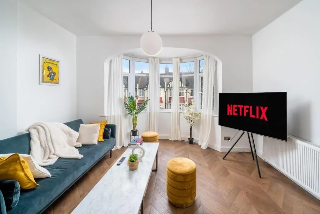 Beautiful Luxe 3 Bedroom With 4 Beds ロンドン アパート